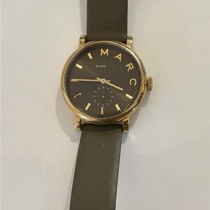 Marc Jacobs leather olive and gold face watch - used not working